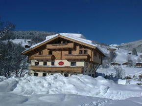 Pension Enzian, Saalbach-Hinterglemm, Österreich